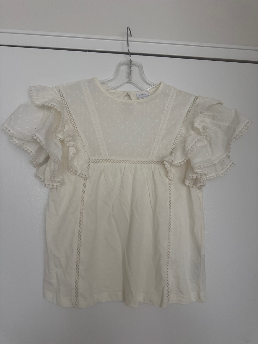 Zara Ivory Eyelet Ruffle Sleeve Blouse